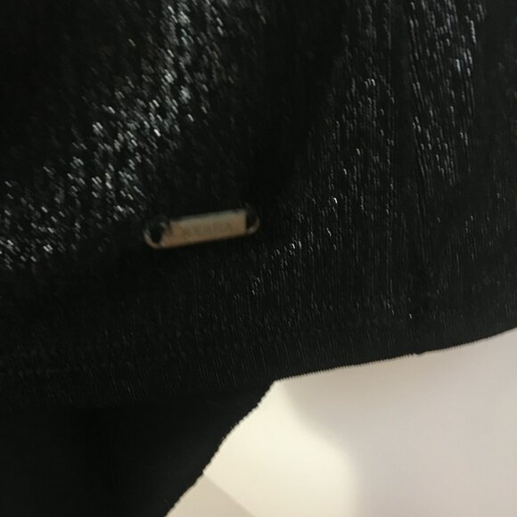 Axara backless midi shimmer dress - Picture 8 of 15